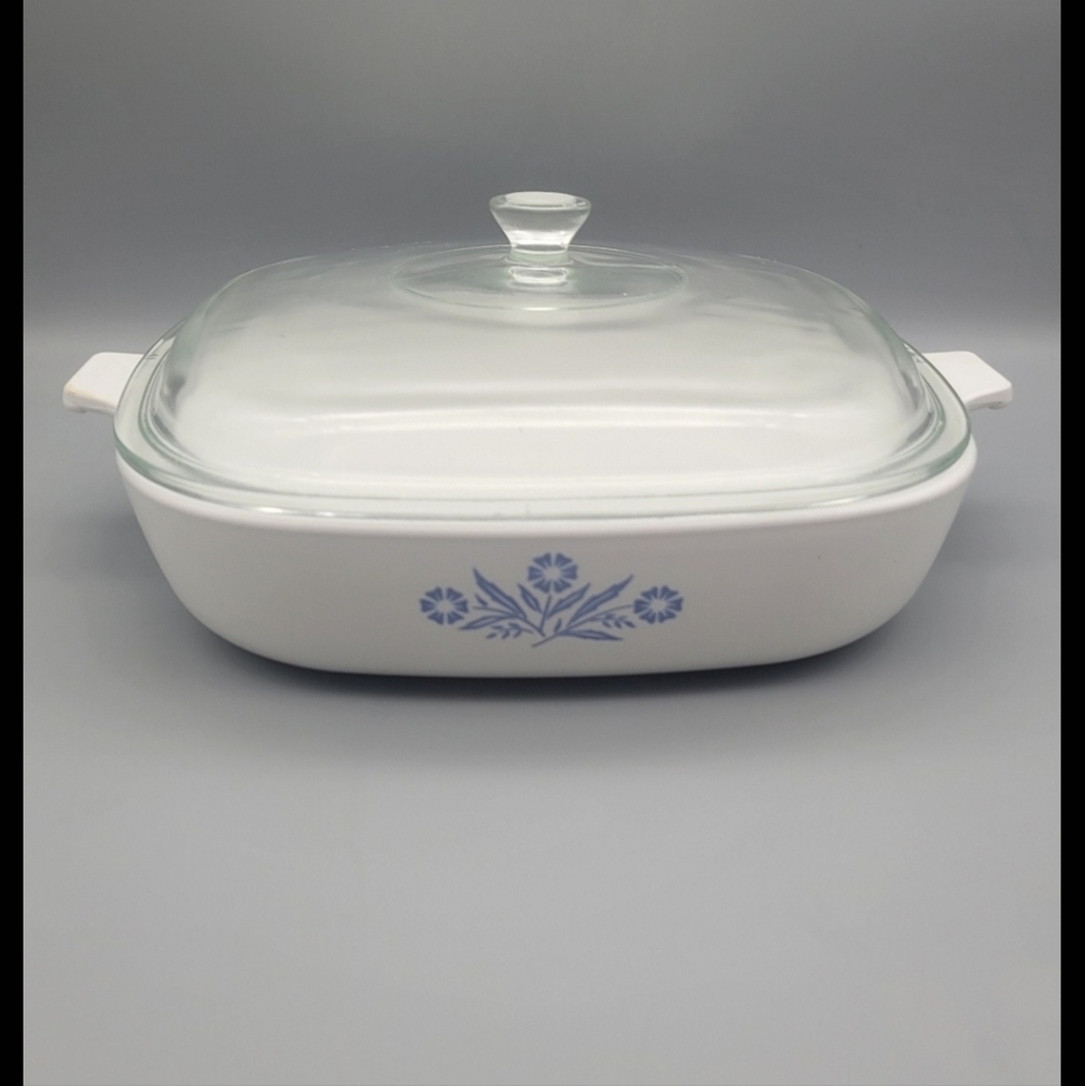 Vintage Corning Ware Blue Cornflower 2 Quart 10" Square Casserole Dish